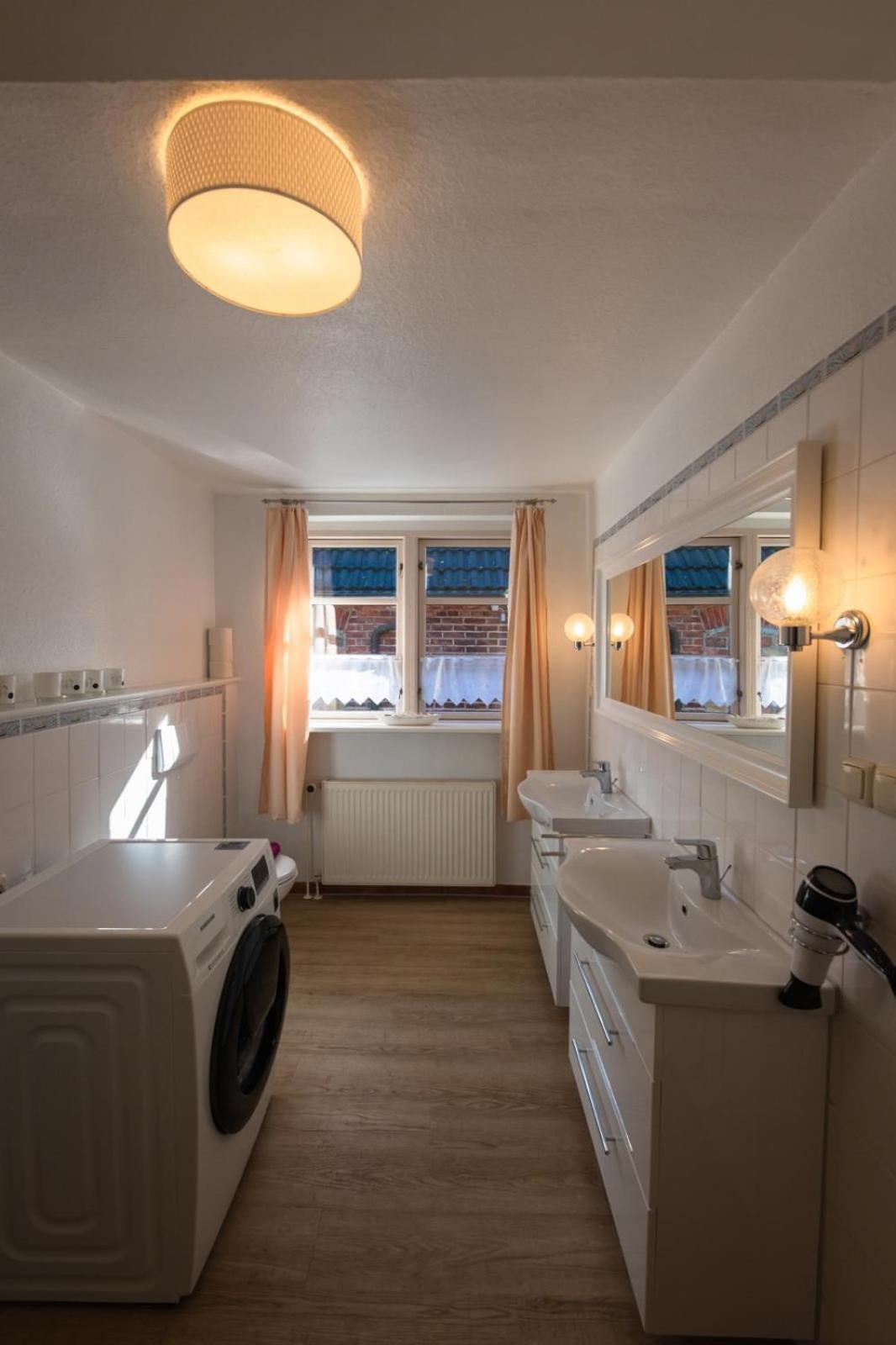 Haus Nordstrand Fewo Prerow Exterior foto